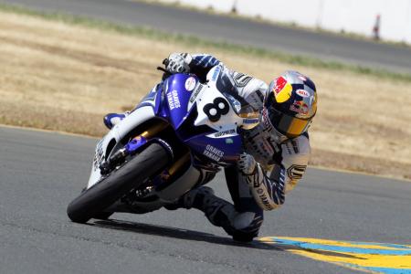 motorcycle beginner buying your first motorcycle, Current Daytona Sportbike points leader Josh Herrin may make it look easy but the Yamaha R6 is probably too much machine for most new riders