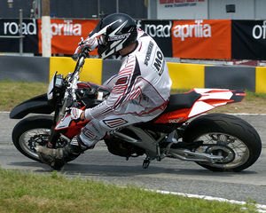 aprilia sxv and rxv new model introduction motorcycle com, Al made a pretty good showing for himself the first time out on the Supermoto track