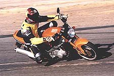 2000 laverdas motorcycle com, 750 Strike handles better than a standard should