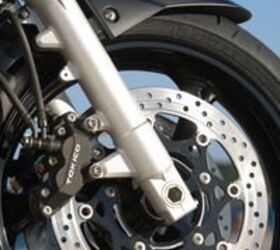 2006 suzuki gsr 600 motorcycle com, Four cylinder motors need four piston calipers