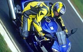 First Ride: 1999 Yamaha YZF-R6 - Motorcycle.com
