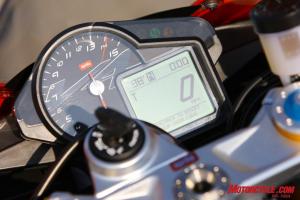 2010 aprilia rsv4 factory review motorcycle com, The prominently located tach is easy to see even at crazy fast speeds The large LCD is full of data while an array of warning lights including a programmable shift light rounds out the compact but robust instruments