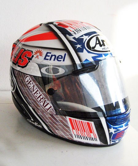 arai hayden helmet RX-7X RESPECT Raijin Store keeping the rider cool and helping to reduce fogging ARAI RX-7 GP Hayden Drive