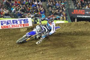 2013 ama supercross anaheim 1 race report, Josh Grant 33 rode well but was never a factor on the JGR Yamaha finishing 11th behind crowd favorite Kevin Windham