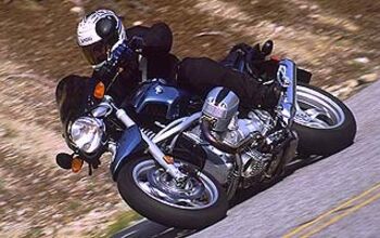 2002 BMW R1150R - Motorcycle.com