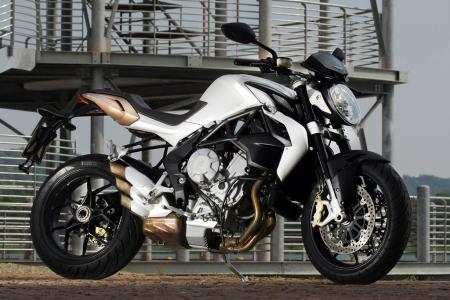 2012 mv agusta brutale 675 review motorcycle com, The Brutale 675 advances the state of the art of naked middleweight sportbikes