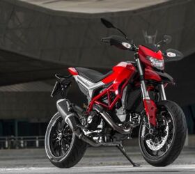 2013 Ducati Hypermotard 821 Review - Motorcycle.com
