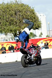 2008 xdl sportbike freestyle championship round 6 long beach, Nick Hernandez during his dismount for Sickest Trick