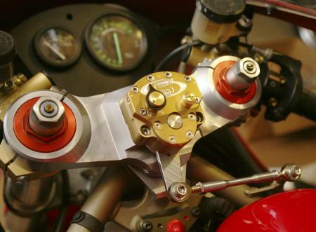 road racing series part 12, The Scotts Performance rotary steering damper with its industry exclusive independent high speed damping circuit works so well that you d forget it was there if it wasn t so beautiful