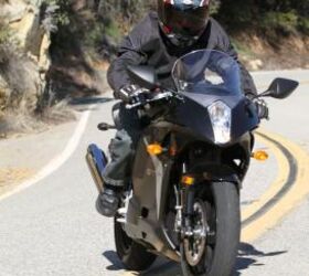 2013 hyosung gt250r review motorcycle com, For a 250cc motorcycle the Hyosung is a dimensionally full size bike Others in the class oftentimes feel relatively toy like