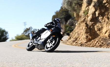 2013 hyosung gt250r review motorcycle com, For being such a large scale bike for its displacement the GT250R proves to be quick to turn in to a corner and confidently transitions from side to side but its longer wheelbase makes it less wieldy than the other bikes in its class