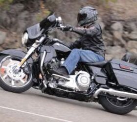 2012 harley davidson cvo models review motorcycle com, We re big fans of the Street Glide platform whether in standard or CVO trim This year s CVO SG is outfitted with eight speakers and a 400 watt sound system