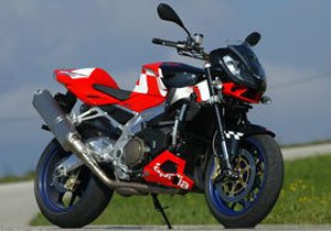piaggio recalls 1 623 motorcycles, A faulty fuel hose connection has led to the recall of 2005 2007 Aprilia Tuono 1000 R and RSV 1000 bikes