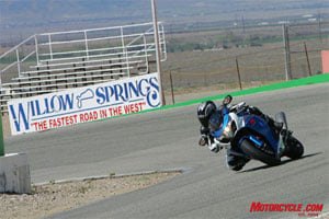 the see system increasing your visibility, Training courses or track day riding schools are ideal places to practice the SEE techniques