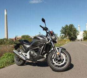 Motorcycle Beginner - Year 2: 2013 Honda NC700S Review 