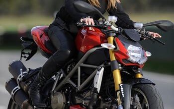 2009 Ducati Streetfighter Review - Motorcycle.com