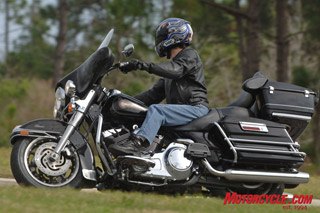 pirelli night dragon tire review, Ride the Dragon The Night Dragon is Pirelli s attempt to fill what it sees as a void in the V Twin tire market The first bike brand to receive full fitment applications is Harley Davidson Why Cause H D makes so many V Twins