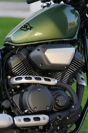 2014 star motorcycles bolt review motorcycle com, The Bolt features a sharply contoured 3 2 gallon fuel tank enough juice for trekking the urban landscape The R Spec offers olive green and gunmetal gray color options tank graphics are limited to a single racing stripe and the Bolt logo on the tank