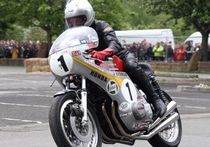 thundersprint 2009 deemed a success, Former World Champion Jim Redman continues to ride at the age of 77