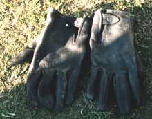 paradise not crashing hell, Nice elkskin gloves dyed black saved my hands from getting torn up as well as broken