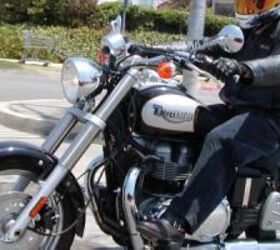 Triumph Bonneville America - Motorcycle.com
