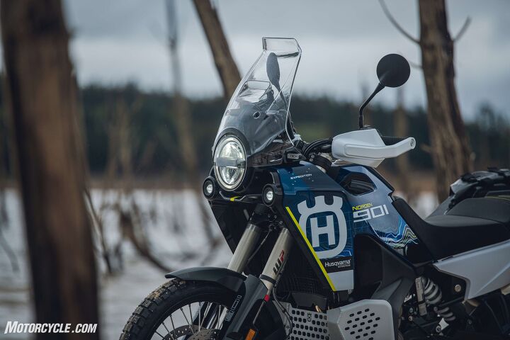 2023 husqvarna norden 901 expedition review first ride, The Husqvarna Norden 901 Expedition s valves should be spec d every 15 000 km 9 320 miles