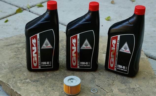 <i>MO</i>  Wrenching: How to Change Your Oil + Video