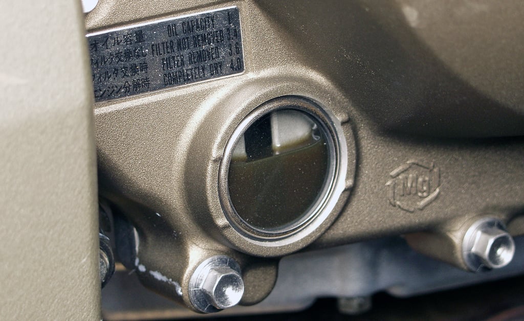Normal Oil Level For Razz How Do You Check A Motorcycle's Oil Level? | Motorcycle.com