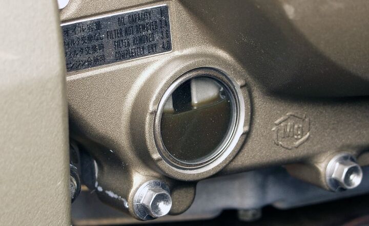 How Do You Check A Motorcycle's Oil Level?