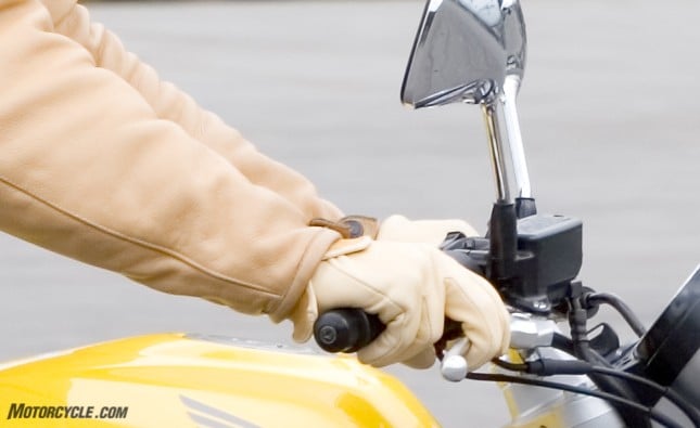 new rider two fingered braking, The rider s hand is positioned on the grip so that when the throttle is closed and the brake applied a relatively straight line can be drawn from the fingers to the arm If your lever s not in the right spot rotate it until it is
