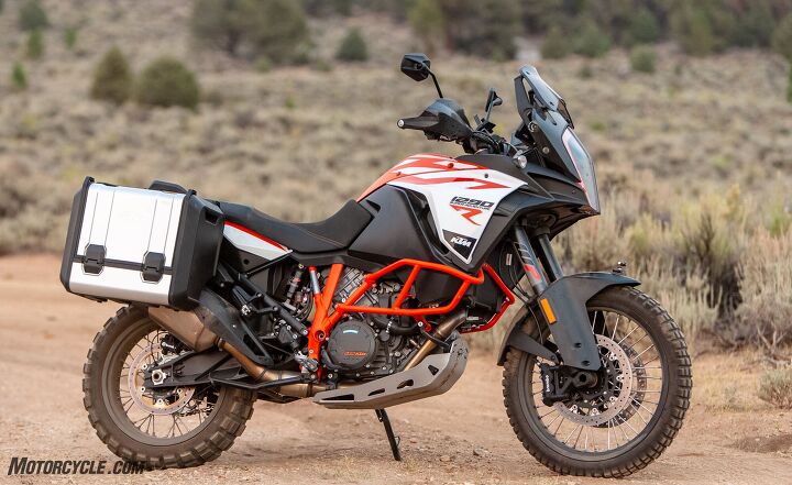 2018 big bore adventure touring shootout part 1 street, Its choice of outfitting the R version with DOT knobbies hurt the 1290 in the handling category during our street test but KTM feels it knows its customers would prefer them