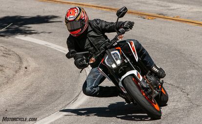 the clash of two super middleweights ktm 890 duke r vs triumph street triple rs
