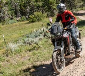 2020 Honda CRF1100L Africa Twin vs. Suzuki V-Strom 1050XT