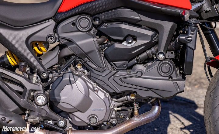 2021 six way 900 ish cc naked bike shootout, The 937cc V Twin is fun and spirited but the amount of heat between and below your thighs is really off putting