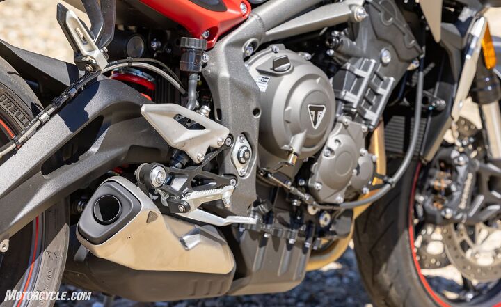2021 six way 900 ish cc naked bike shootout, Nevermind the fact that it has to rev to nearly 12 000rpm to get there the fact the smallest engine in this test makes the most power is still impressive And the sound coming out of the exhaust is as sweet as ever
