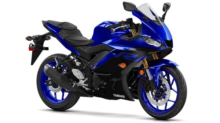 2019 yamaha r3 preview motorcycle com, The new fairing windscreen tank cover and inverted fork more closely resemble the R3 s bigger siblings giving the littlest R a sportier more aggressive look
