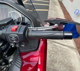 2018 honda gold wing tour with upgraded corbin seat