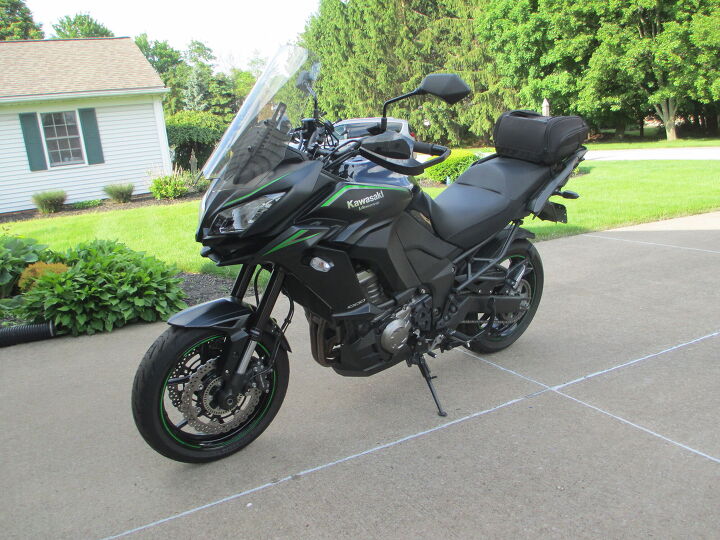 kawasaki versys 1000lt excellent condition