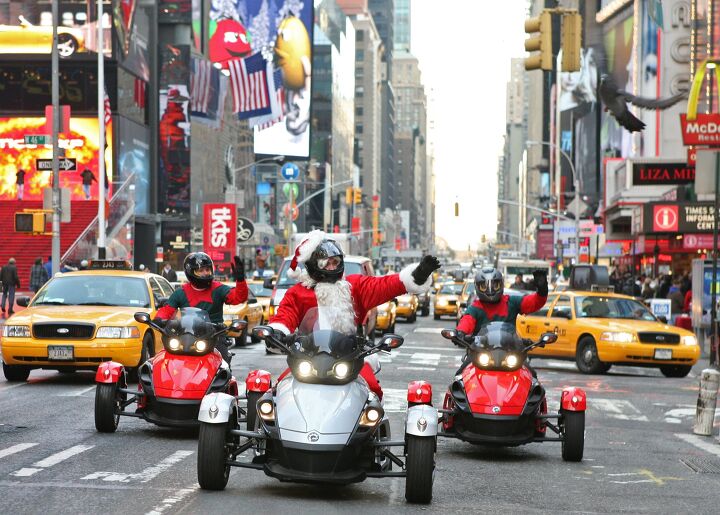 Santa and his elves arrive in New York City on their Can-Am Spyder roadsters, Monday, Nov. 24, 2008 to spread holiday cheer. (Photo by Diane Bondareff for BRP Can-Am Spyder)