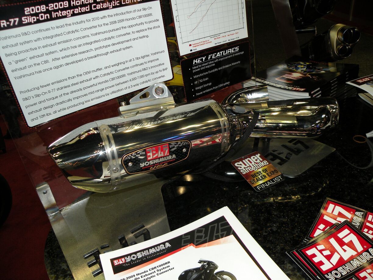 Dealer Expo 2010: Yoshimura R-77 Slip-On Exhaust | Motorcycle.com