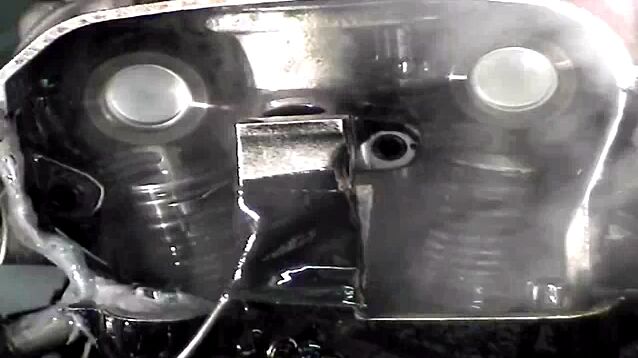 bmw s1000rr valve train working at high rpm video