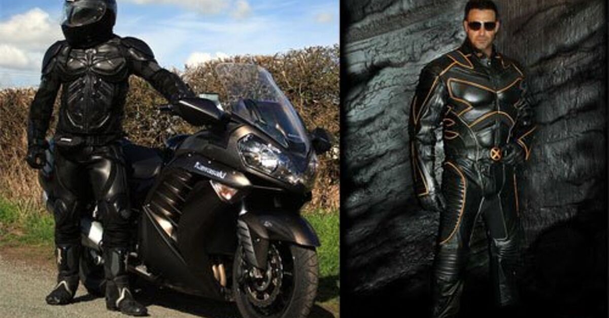 batman motorcycle suit and helmet Begins Leather Adult Costume Rent / Large Faithfully replicated down to the smallest and seemingly most insignificant of details and serves as actually body armor for motorcycle riding Batman: The Dark Knight Motorcycle