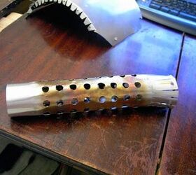 ZX-10R Owner Modifies His Bike, Making His Own Exhaust and