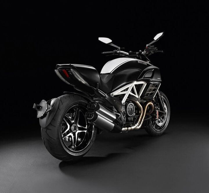 2012 ducati diavel amg special edition announced