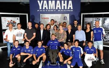 Wayne Rainey Visits Yamaha Racing HQ