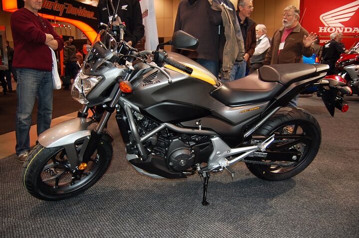2012 honda nc700x and nc700s debut in canada msrp expected to be under 9000