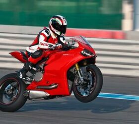 2012 Ducati 1199 Panigale S Receives FIM Superstock Homologation