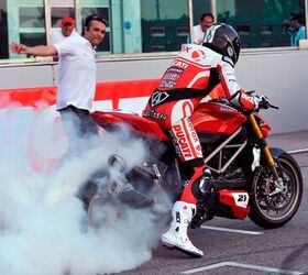 Rossi, Bayliss Headline Diavel Drag Race Shootout at World Ducati Week 2012