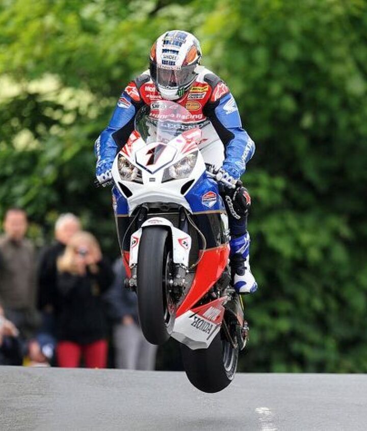 https://cdn-fastly.motorcycle.com/media/2023/05/07/11565973/a-lap-of-the-isle-of-man-tt-mountain-course-with-john-mcguinness-video.jpg?nocrop=1&size=720x845