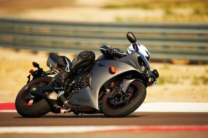 Motorcycle R Yamaha YZF-R1 Returns for 2013 With New Colors | Motorcycle.com